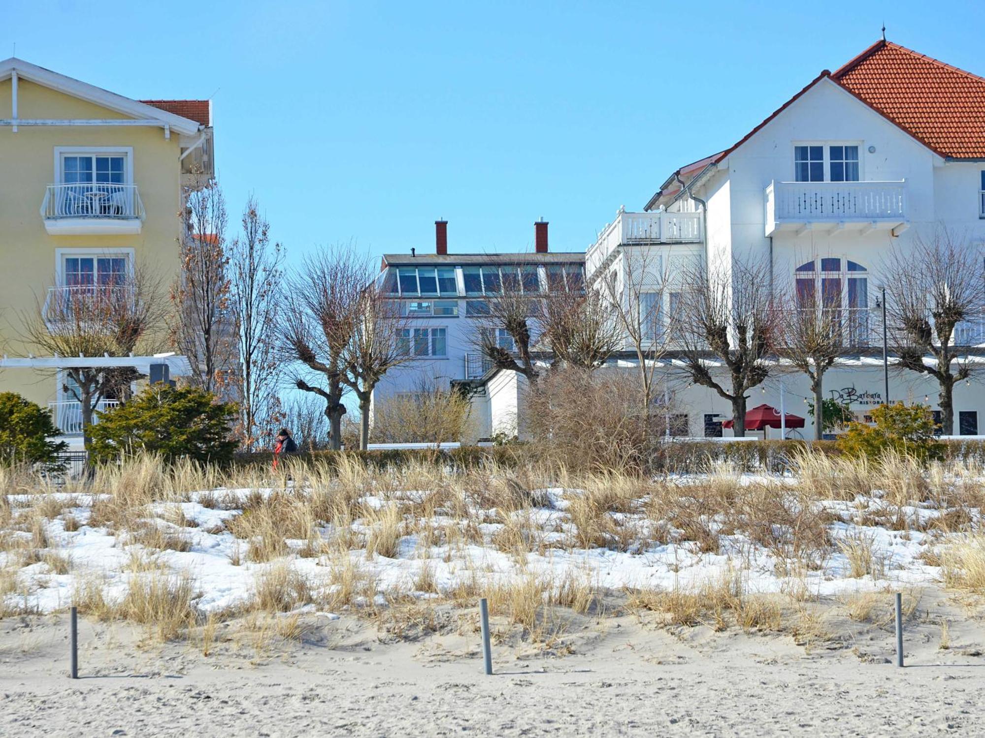 Appartementhaus "Jahreszeiten" In Binz - Fewo 6, Strandnah Eksteriør billede